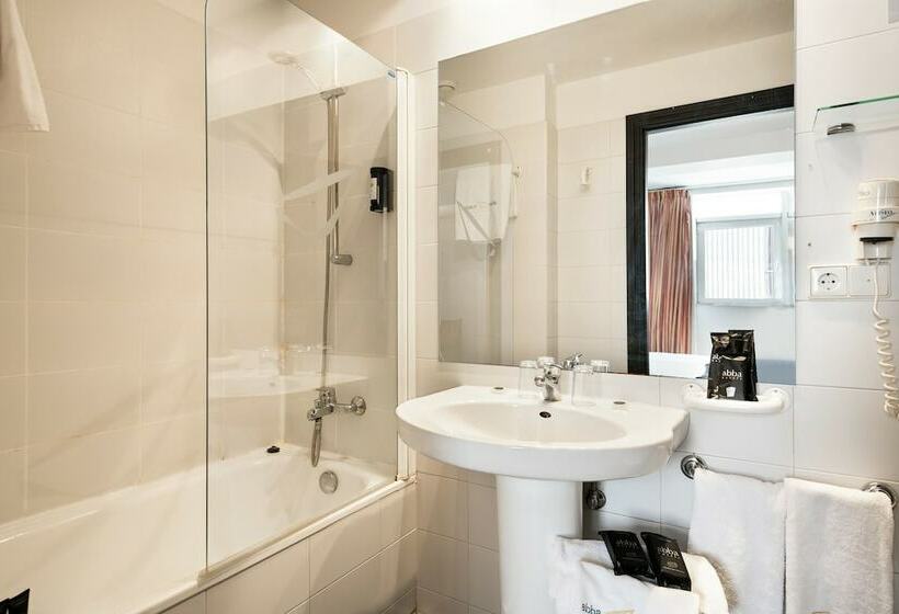اتاق استاندارد یک نفره, Abba Jazz Hotel Vitoria