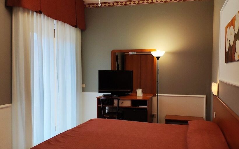 Chambre Standard, Minerva