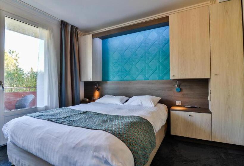 Номер Стандарт с Балконом, Spa Plage St Jean