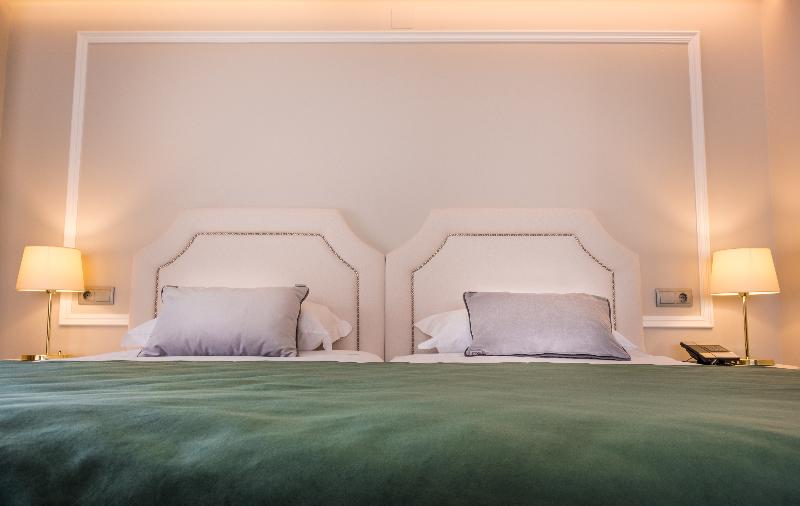 Номер Стандарт, Imperhotel