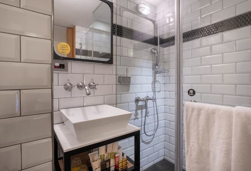 اتاق کلاسیک, Check Inn Taipei Songjiang