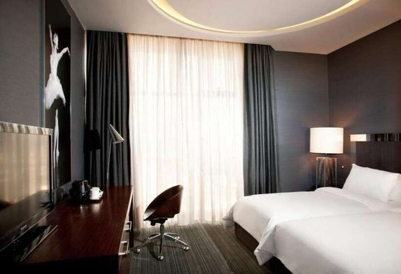 اتاق کلاب, Sheraton Batumi