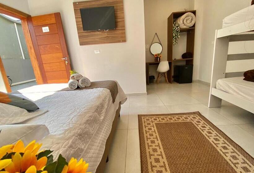 اتاق استاندارد چهار تخته, Pousada Villa Vantino