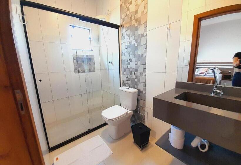 اتاق سوپریور چهار تخته, Pousada Villa Vantino