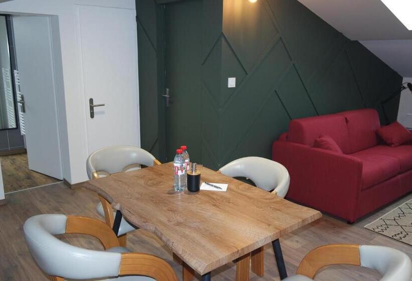 Номер Стандарт, Logement De La Sittelle
