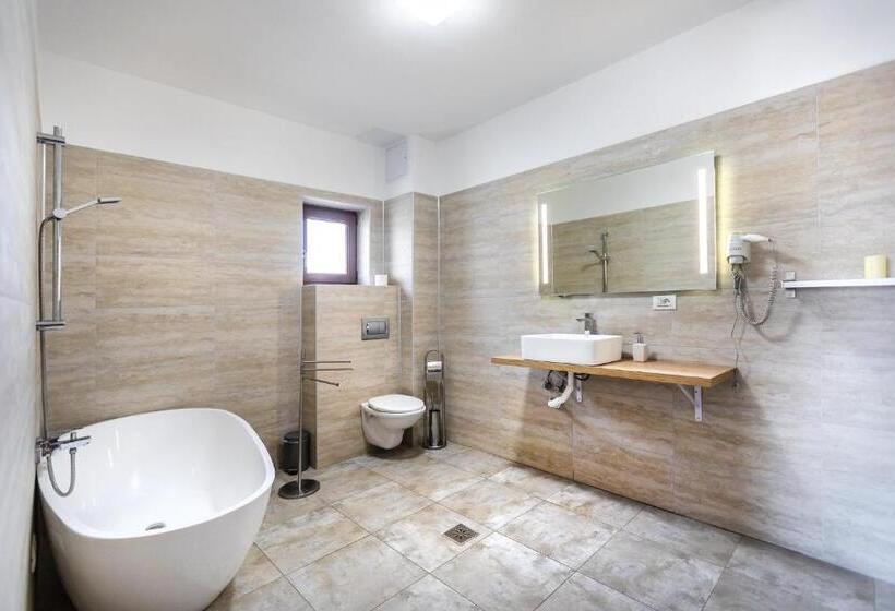 Номер Deluxe, Emerald Residence
