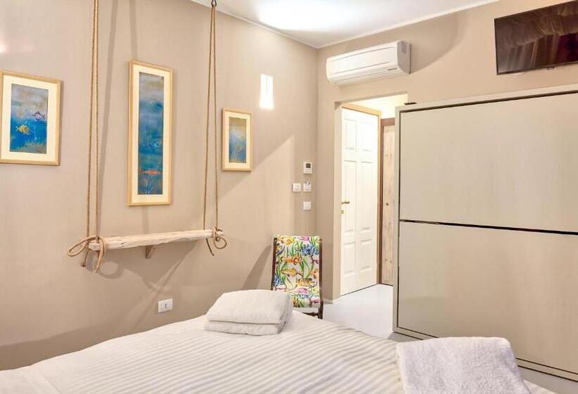Номер Deluxe, A Mare Luxury Rooms