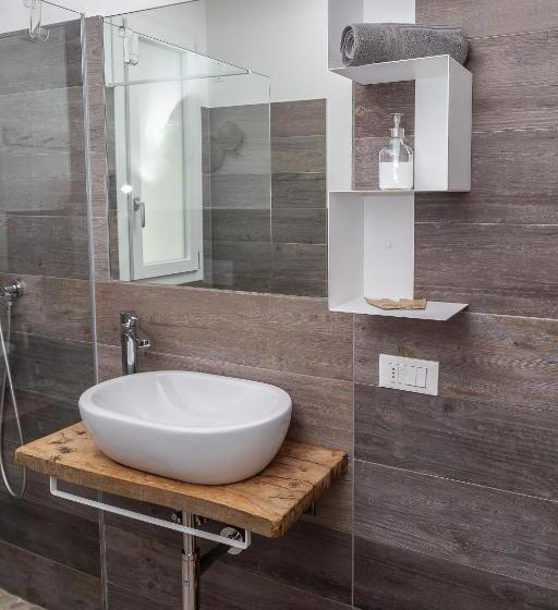 Apartamento 1 Dormitório com Terraço, Marina Ponente