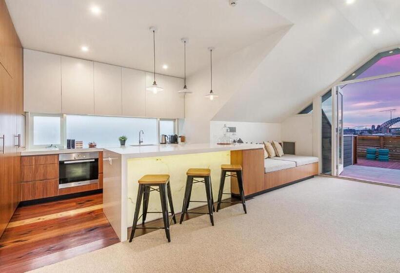 2침실 펜트하우스 아파트, Cremorne Point Manor