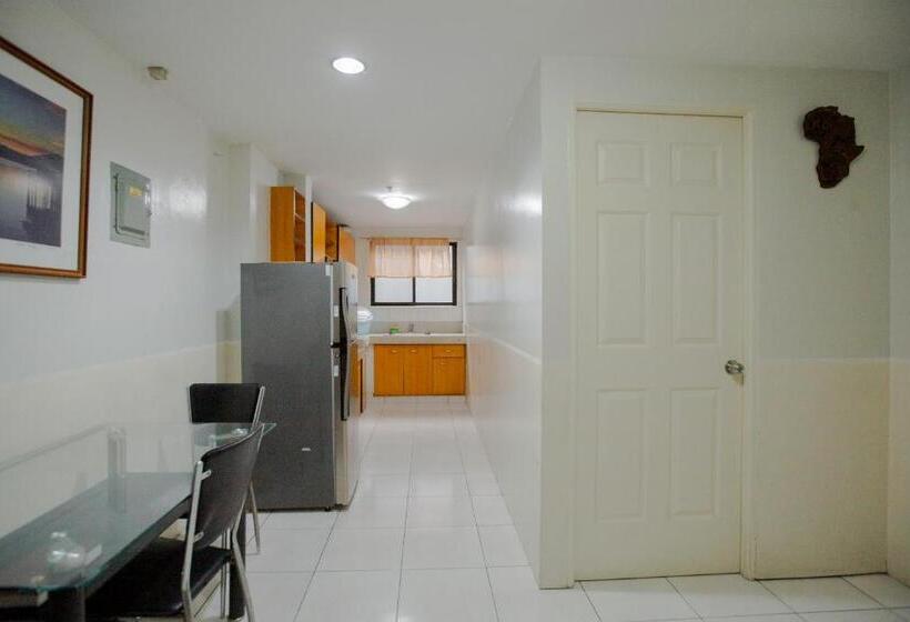 스위트, Newgrange Condotel