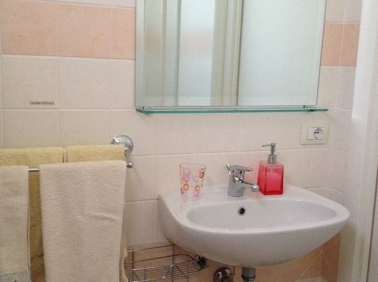 اتاق استاندارد, Sa Chessa