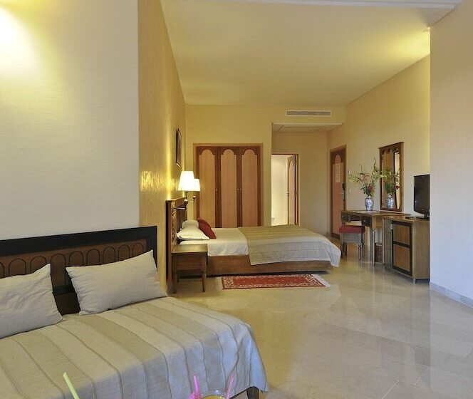 Номер Стандарт Трехместный, Eden Yasmine Resort & Spa