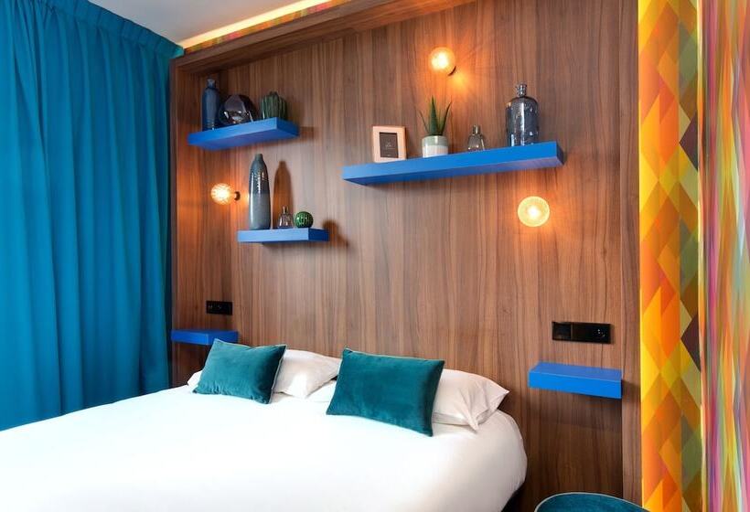 Классический Номер, Montmorency & Spa