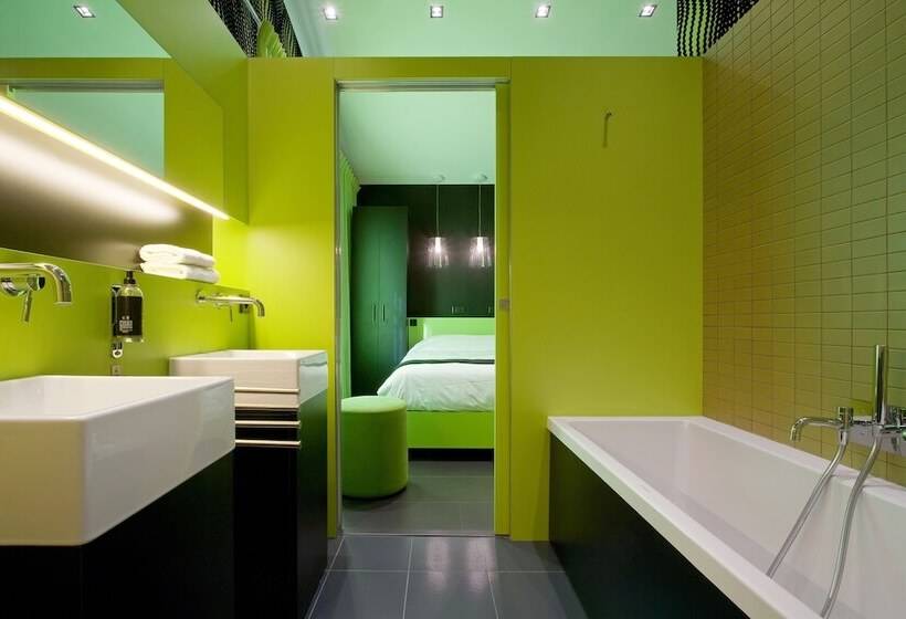 Номер Стандарт, Montmorency & Spa