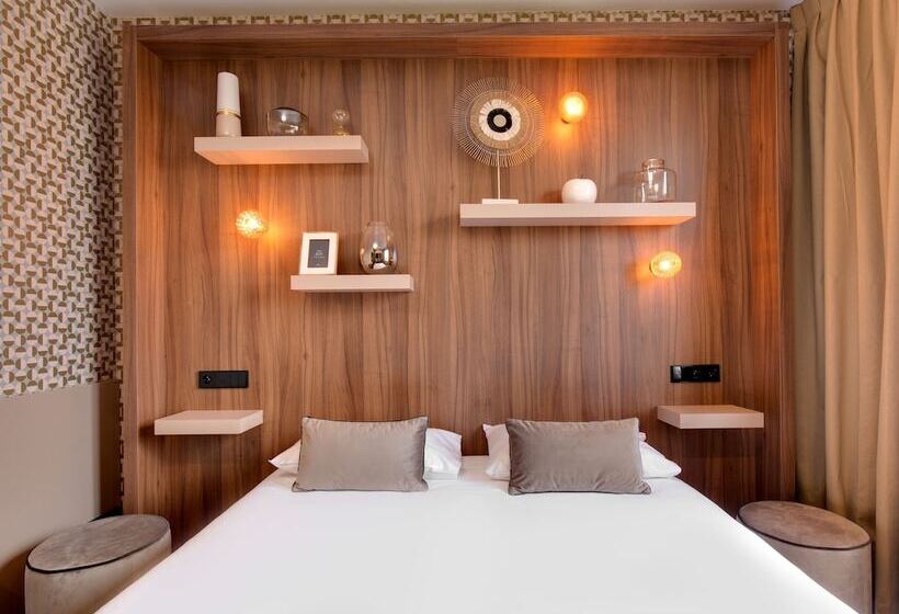 Номер Стандарт, Montmorency & Spa