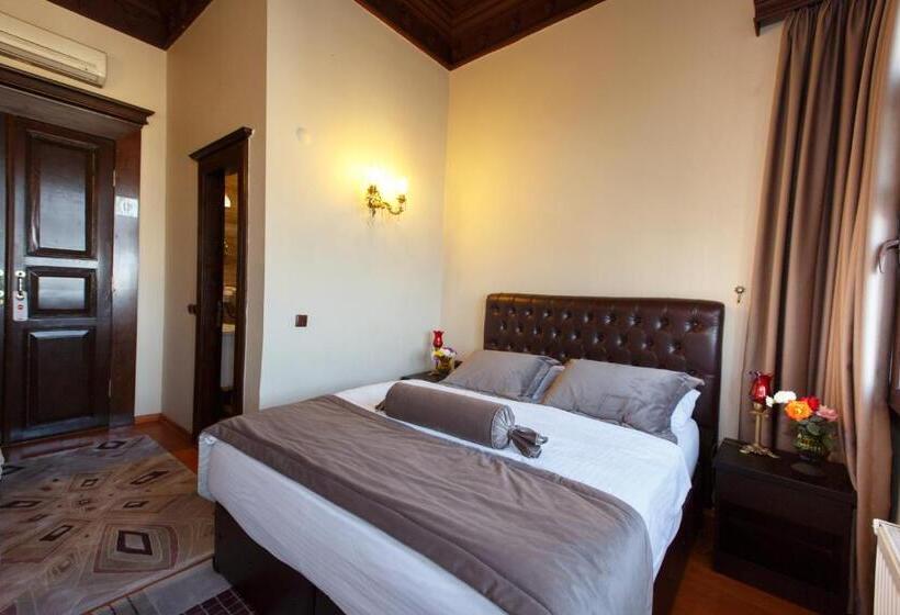 Quarto Triplo Standart Vista Mar, Tahir Aga Konagi