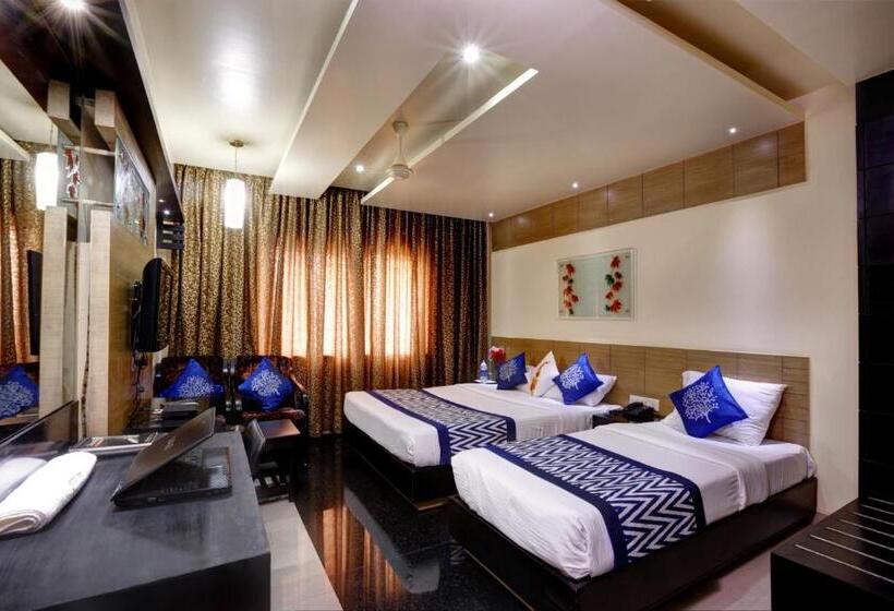 豪华三人间, Arafa Inn