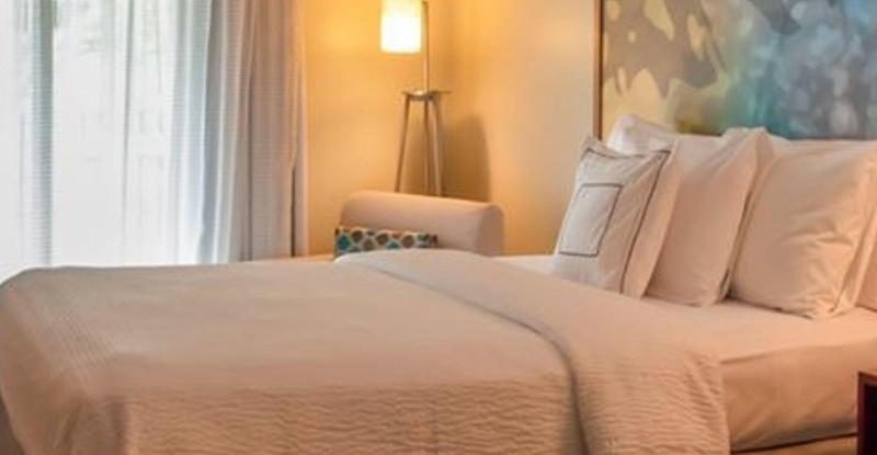 חדר סטנדרט עם מיטת קינג, Courtyard By Marriott San Salvador