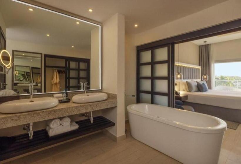 Люкс Президентский 2 Спальни, Hideaway At Royalton Blue Waters, An Autograph Collection All Inclusive Resort   Adults Only
