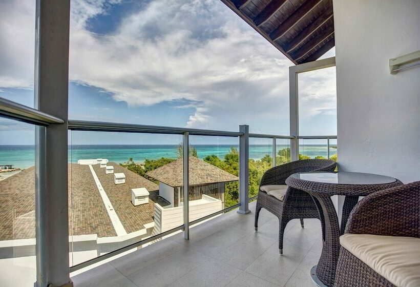Полулюкс Deluxe Вид на Море, Hideaway At Royalton Blue Waters, An Autograph Collection All Inclusive Resort   Adults Only