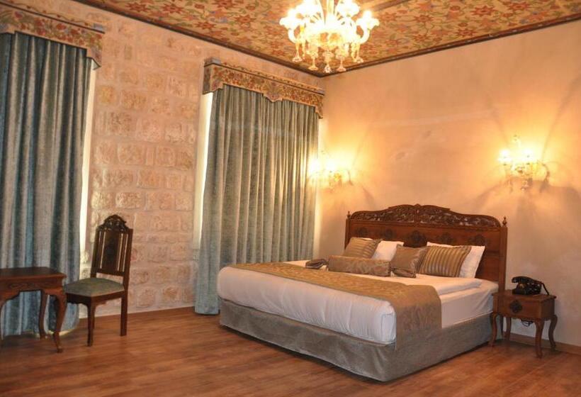 اتاق لوکس با چشم‌انداز, Izala Hotel   Boutique Class