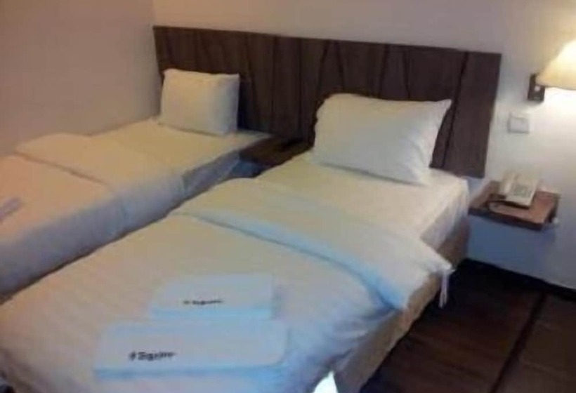 Номер Стандарт, 9 Square Hotel   Kota Damansara