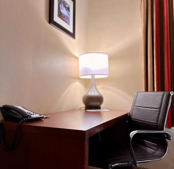 Люкс Кровать Кинг, Comfort Inn Ogden Near Event Center