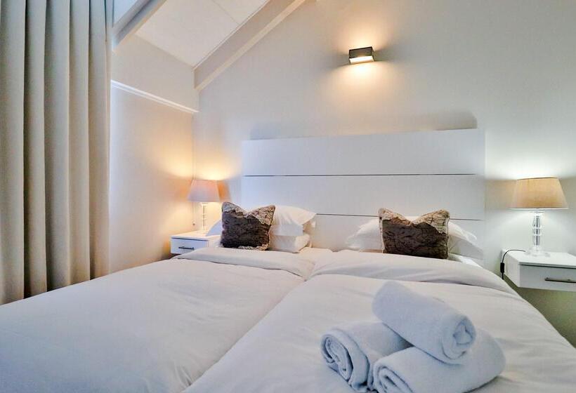 Апартаменты 3 Спальни, Whale Coast All Suite Hotel   Dcc Hotel Group