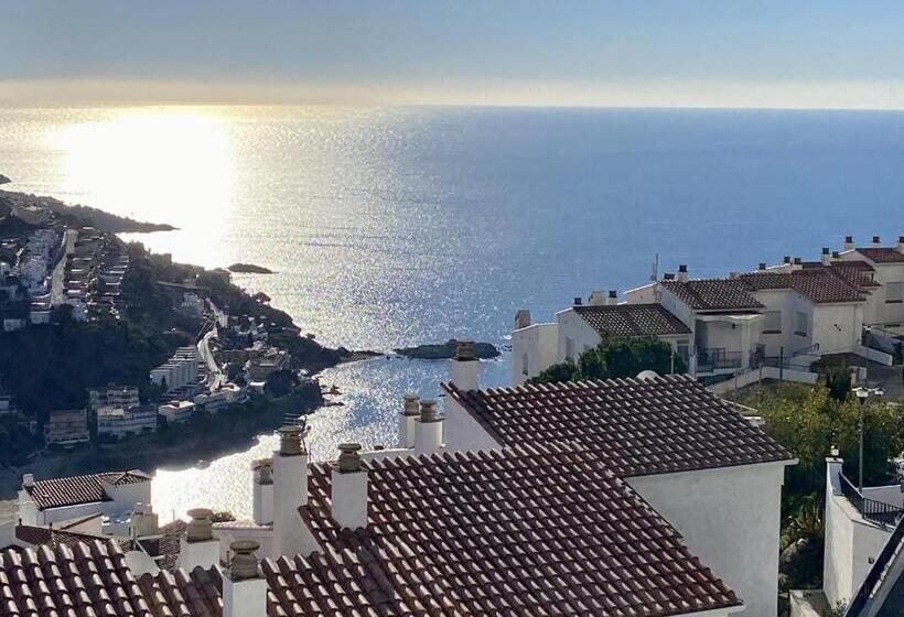 海の見える１ベッドルームアパートメント, Garbinell A   Piso Muy Bonito, Vistas Al Mar Espec