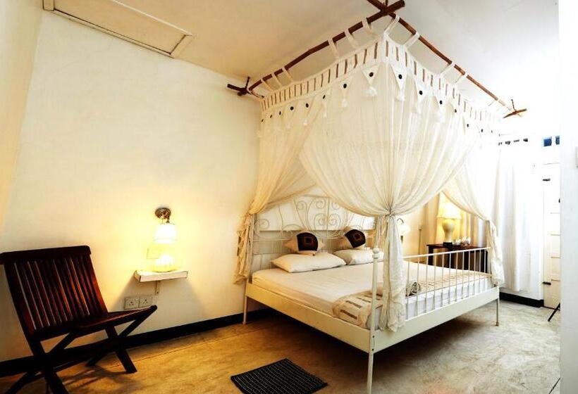 غرفة ديلوكس مزودة بشرفة, Beverly Villa