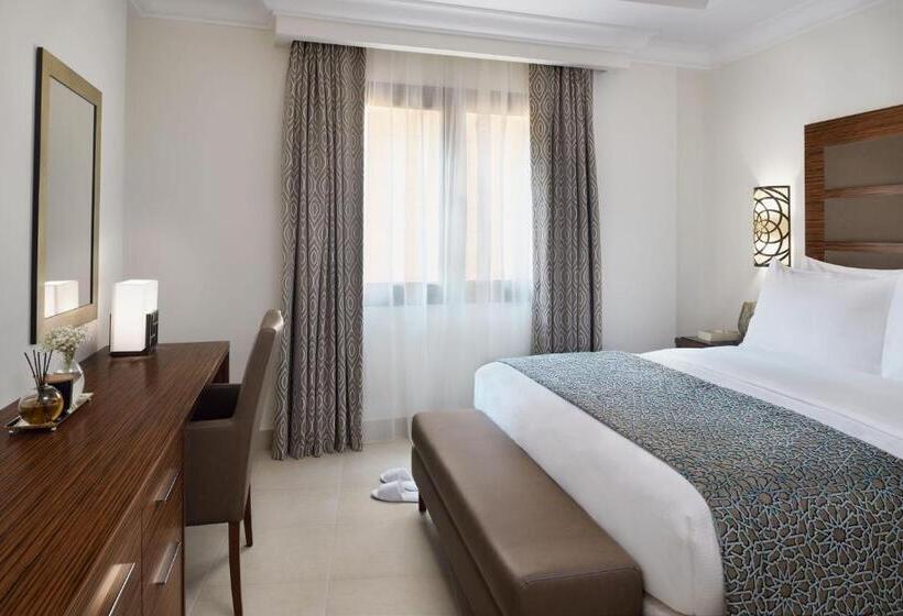 Апартаменты 3 Спальни, Marriott Executive Apartments Al Khobar