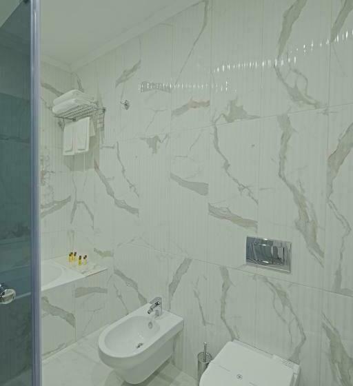 Люкс, Perla Beach Luxury   All Inclusive & Free Beach Access