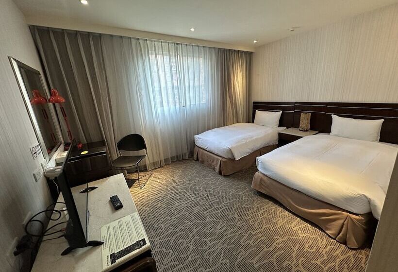 اتاق لوکس, Young Soarlan Hotel   Tainan