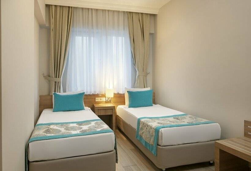 سوییت خانوادگی, Wyndham Garden Lara