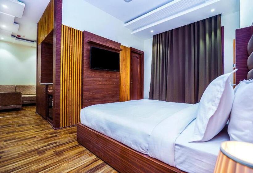 行政套房, Aura Grand By Levelup Hotels