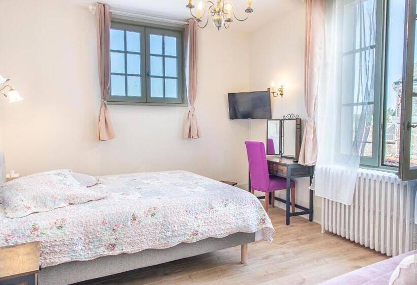 Семейный Номер, La Little Maison