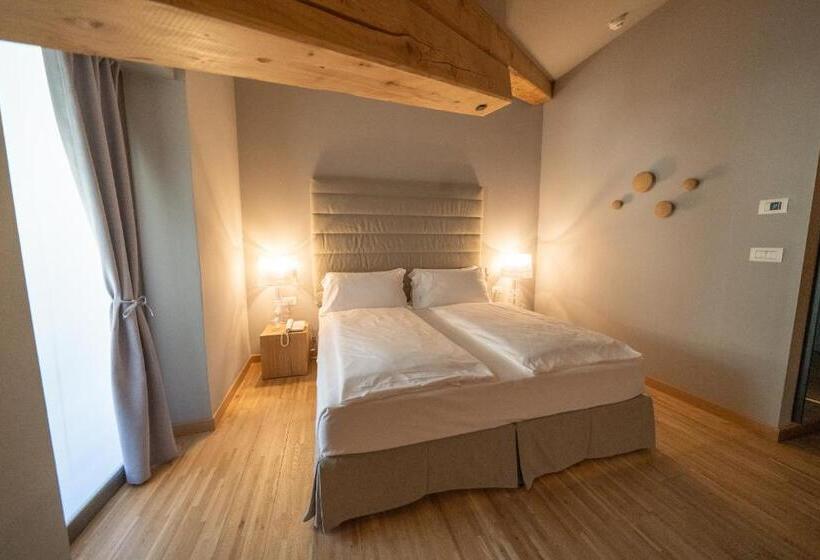 Номер Стандарт, Bach Boutique