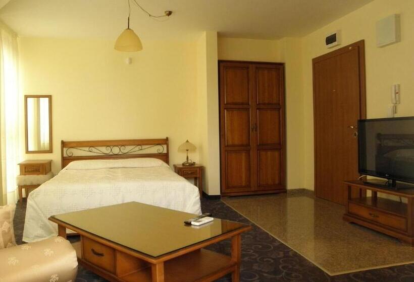 Escritório Estándar, Anteya Serdika Apartments