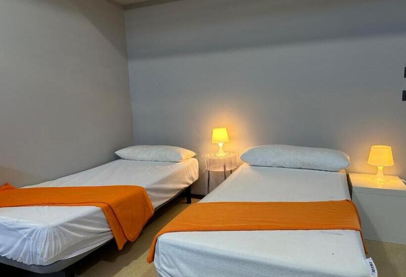 공동 객실, Vigo Beds & Rooms