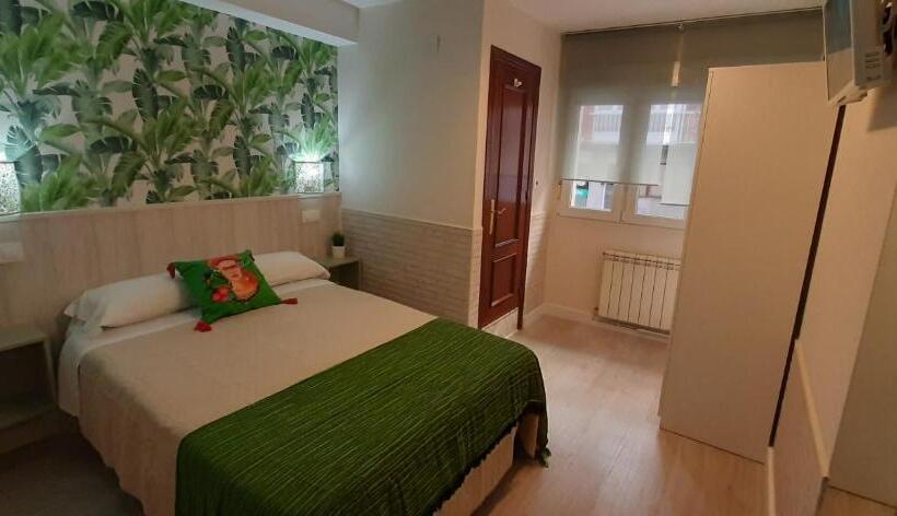 اتاق استاندارد با تخت دوبل, Hostal Verdemar