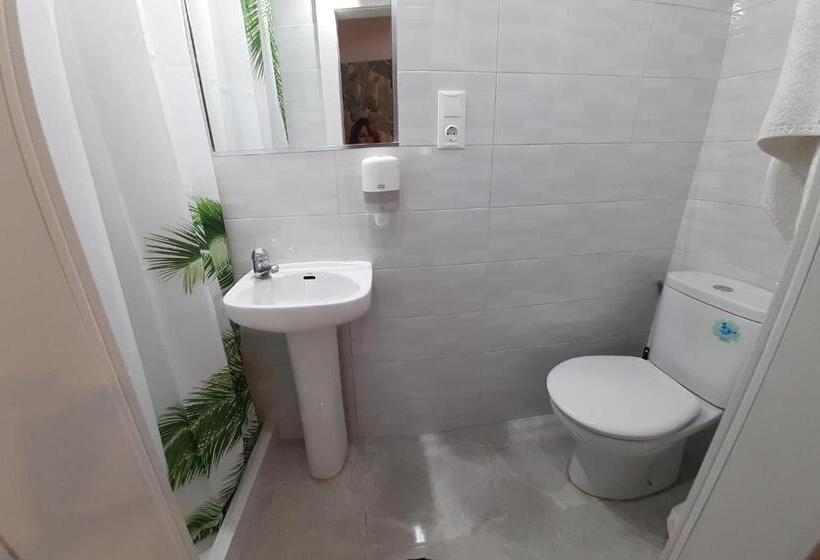 اتاق استاندارد, Hostal Verdemar