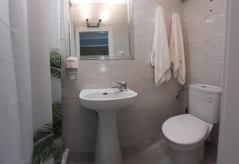 スタンダードルーム, Hostal Verdemar