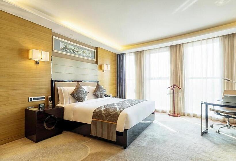 Номер Deluxe Кровать Кинг, Pullman Wuxi New Lake
