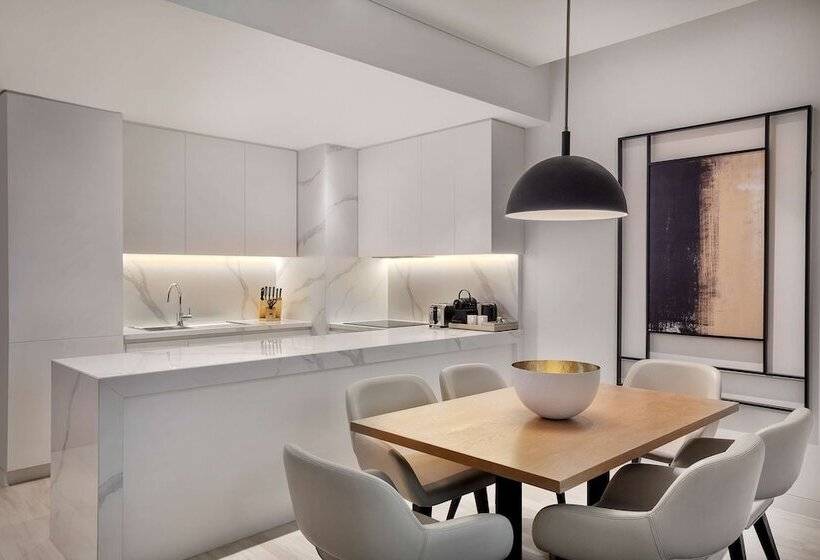 Апартаменты 3 Спальни, Doubletree By Hilton Abu Dhabi Yas Island Residences
