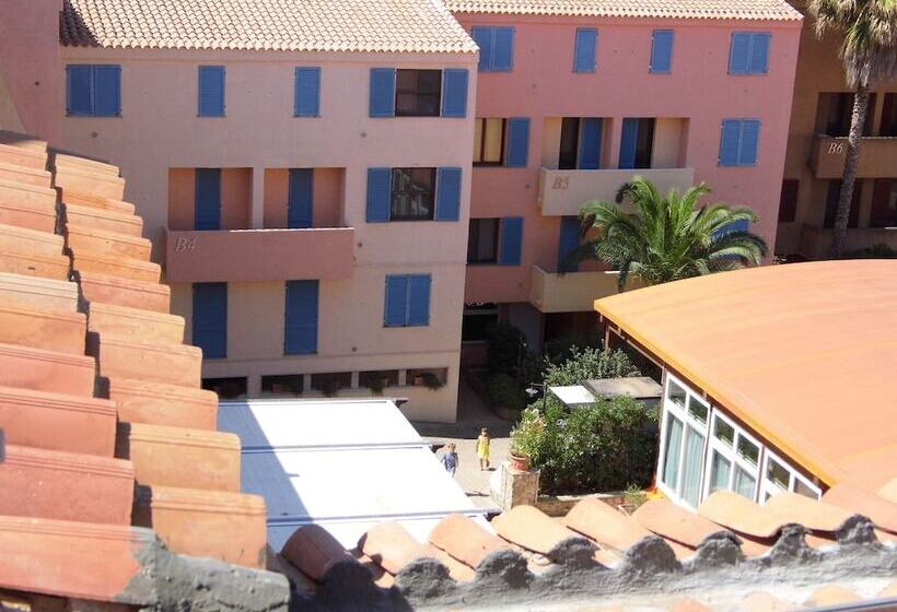 Escritório Estándar, Le Nereidi Hotel & Residence Con Piscina Tennis Fitness Parcheggio Coperto Sala Conferenze