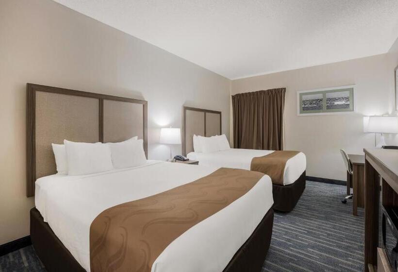 Семейный Номер, Quality Inn