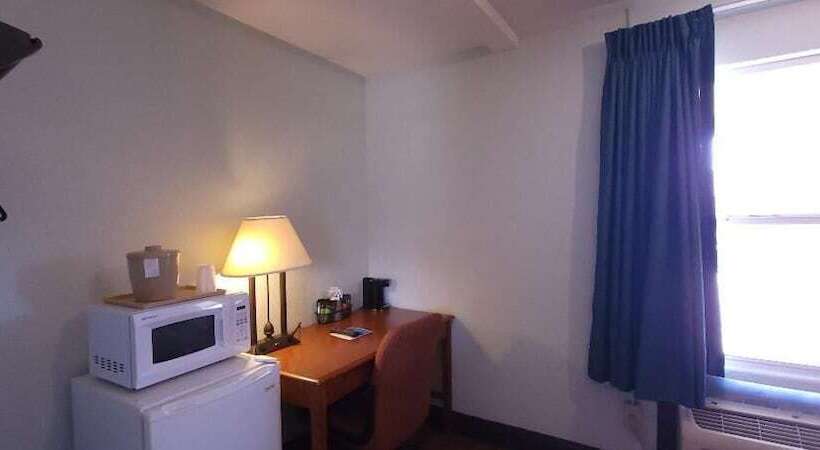 스탠다드 룸 더블 침대 2개, Rodeway Inn Chico University Area