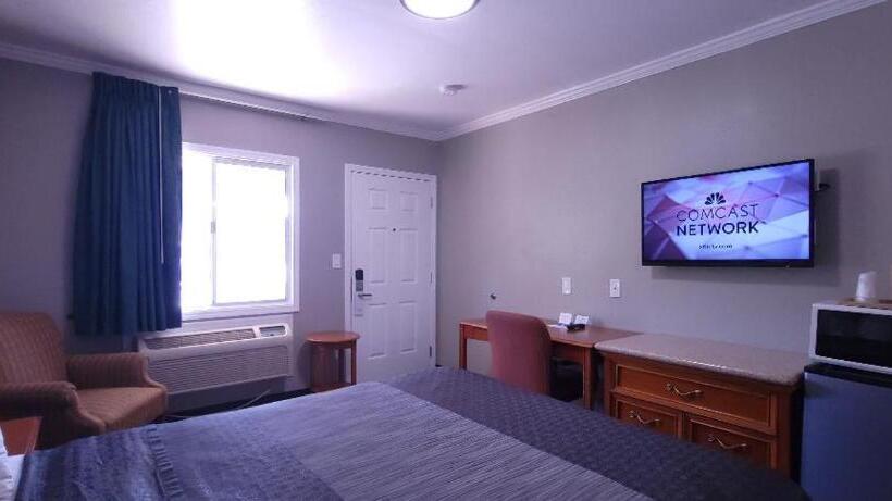 스탠다드 룸, Rodeway Inn Chico University Area