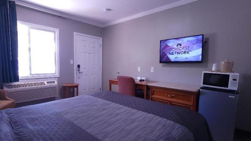 스탠다드 룸, Rodeway Inn Chico University Area