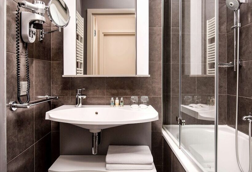 Апартаменты 1 Спальня, Aparthotel Adagio Moscow Paveletskaya